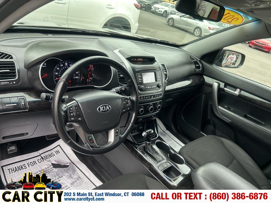2014 Kia Sorento 2WD 4dr I4 LX, available for sale in East Windsor, Connecticut | Car City LLC. East Windsor, Connecticut 2014 Kia Sorento 2WD 4dr I4 LX, available for sale in East Windsor, Connecticut | Car City LLC. East Windsor, Connecticut