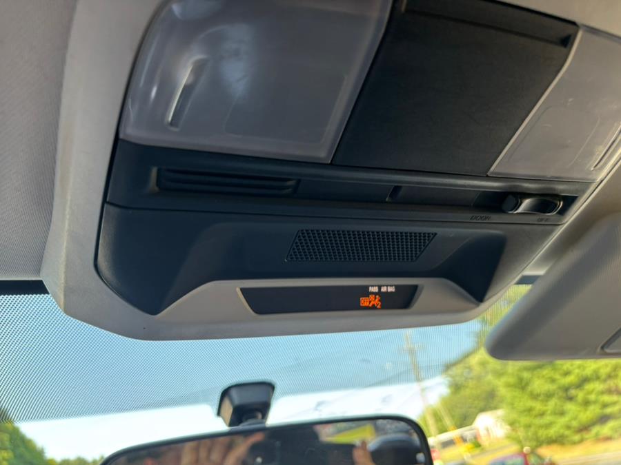 2018 Subaru Crosstrek 2.0i CVT, available for sale in Somers, Connecticut | Four Town Motors LLC. Somers, Connecticut 2018 Subaru Crosstrek 2.0i CVT, available for sale in Somers, Connecticut | Four Town Motors LLC. Somers, Connecticut
