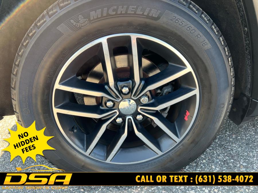 2017 Jeep Grand Cherokee Trailhawk 4x4, available for sale in Commack, New York | DSA Motor Sports Corp. Commack, New York 2017 Jeep Grand Cherokee Trailhawk 4x4, available for sale in Commack, New York | DSA Motor Sports Corp. Commack, New York