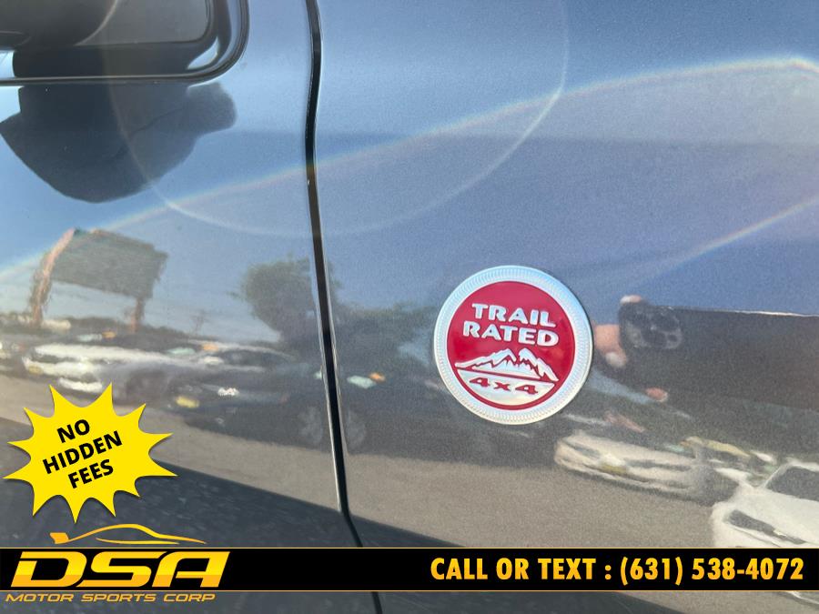 2017 Jeep Grand Cherokee Trailhawk 4x4, available for sale in Commack, New York | DSA Motor Sports Corp. Commack, New York 2017 Jeep Grand Cherokee Trailhawk 4x4, available for sale in Commack, New York | DSA Motor Sports Corp. Commack, New York