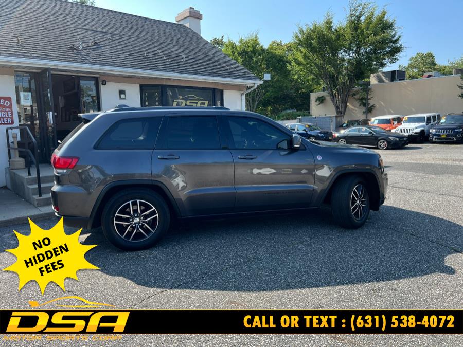 2017 Jeep Grand Cherokee Trailhawk 4x4, available for sale in Commack, New York | DSA Motor Sports Corp. Commack, New York 2017 Jeep Grand Cherokee Trailhawk 4x4, available for sale in Commack, New York | DSA Motor Sports Corp. Commack, New York