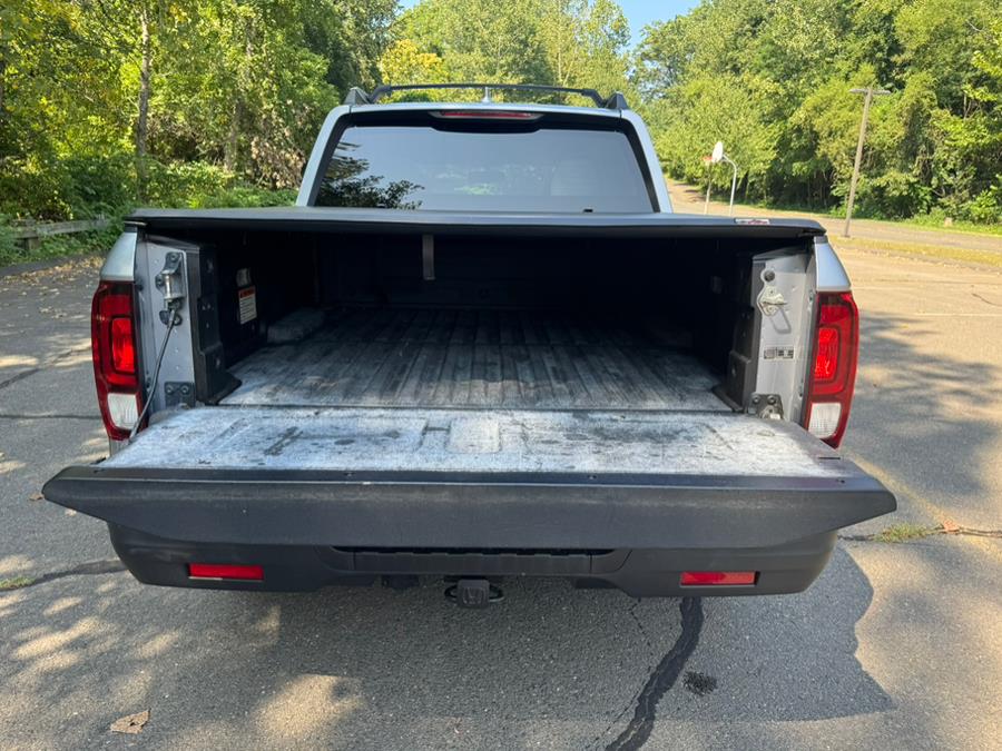 2017 Honda Ridgeline RTL-T 4x4 Crew Cab 5.3'' Bed, available for sale in New Britain, Connecticut | Supreme Automotive. New Britain, Connecticut 2017 Honda Ridgeline RTL-T 4x4 Crew Cab 5.3'' Bed, available for sale in New Britain, Connecticut | Supreme Automotive. New Britain, Connecticut