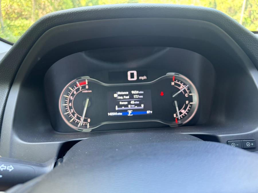 2017 Honda Ridgeline RTL-T 4x4 Crew Cab 5.3'' Bed, available for sale in New Britain, Connecticut | Supreme Automotive. New Britain, Connecticut 2017 Honda Ridgeline RTL-T 4x4 Crew Cab 5.3'' Bed, available for sale in New Britain, Connecticut | Supreme Automotive. New Britain, Connecticut