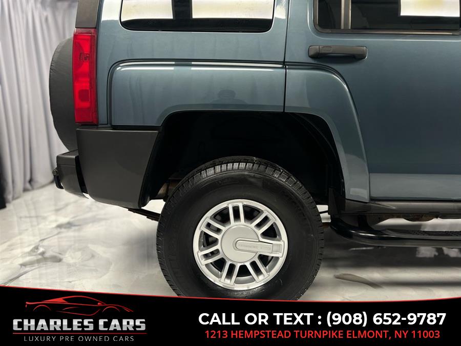 2006 Hummer H3 Luxury, available for sale in Elmont, New York | Charles Cars. Elmont, New York 2006 Hummer H3 Luxury, available for sale in Elmont, New York | Charles Cars. Elmont, New York