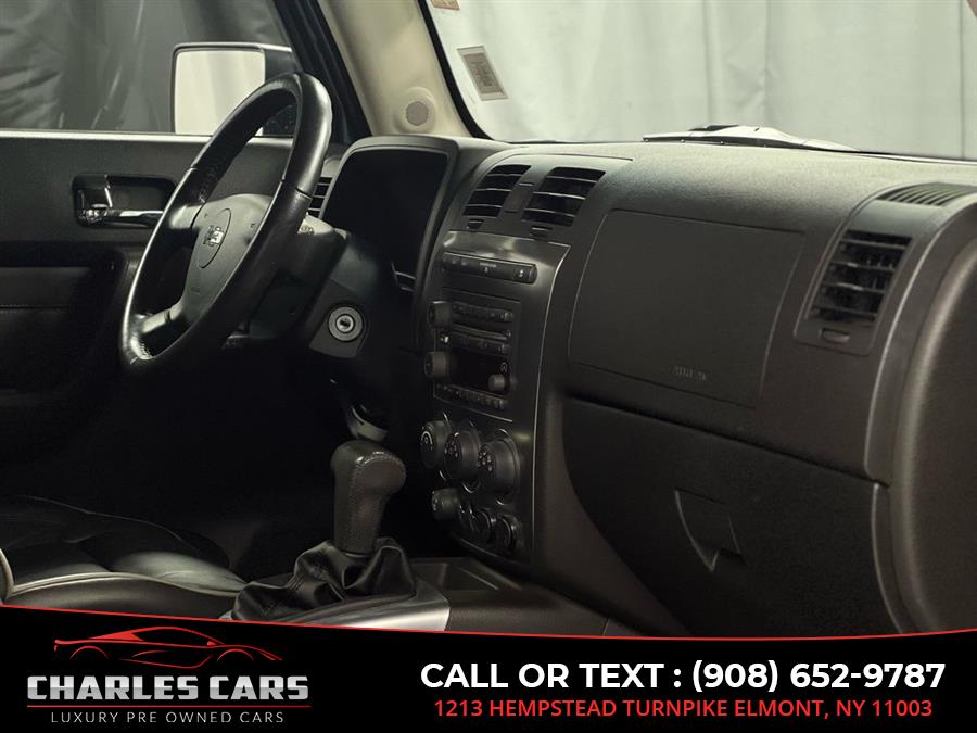 2006 Hummer H3 Luxury, available for sale in Elmont, New York | Charles Cars. Elmont, New York 2006 Hummer H3 Luxury, available for sale in Elmont, New York | Charles Cars. Elmont, New York