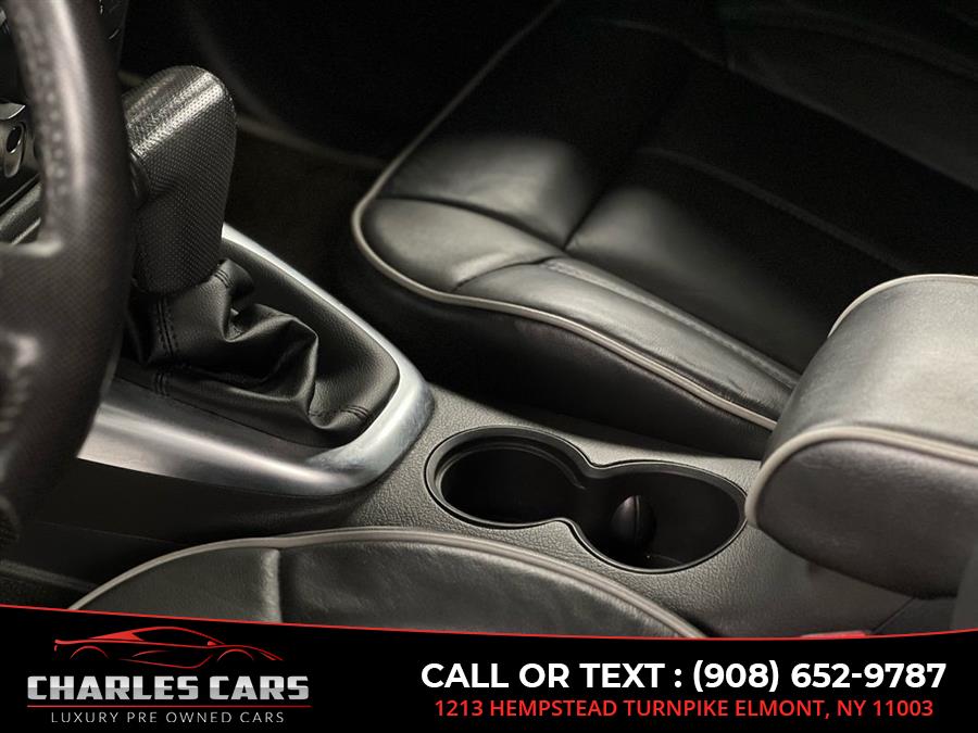 2006 Hummer H3 Luxury, available for sale in Elmont, New York | Charles Cars. Elmont, New York 2006 Hummer H3 Luxury, available for sale in Elmont, New York | Charles Cars. Elmont, New York