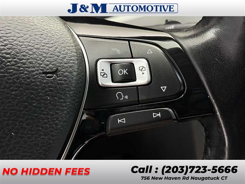 2020 Volkswagen Passat 2.0T SE, available for sale in Naugatuck, Connecticut | J&M Automotive Sls&Svc LLC. Naugatuck, Connecticut 2020 Volkswagen Passat 2.0T SE, available for sale in Naugatuck, Connecticut | J&M Automotive Sls&Svc LLC. Naugatuck, Connecticut