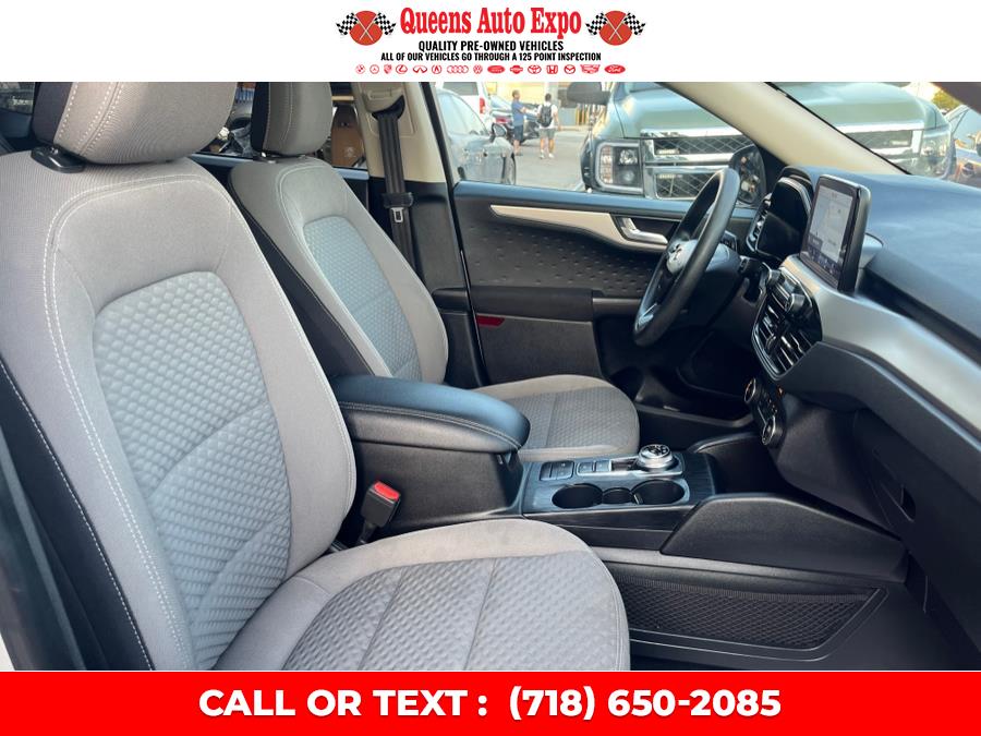 2020 Ford Escape SE AWD, available for sale in Woodside, New York | Queens Auto Expo. Woodside, New York 2020 Ford Escape SE AWD, available for sale in Woodside, New York | Queens Auto Expo. Woodside, New York