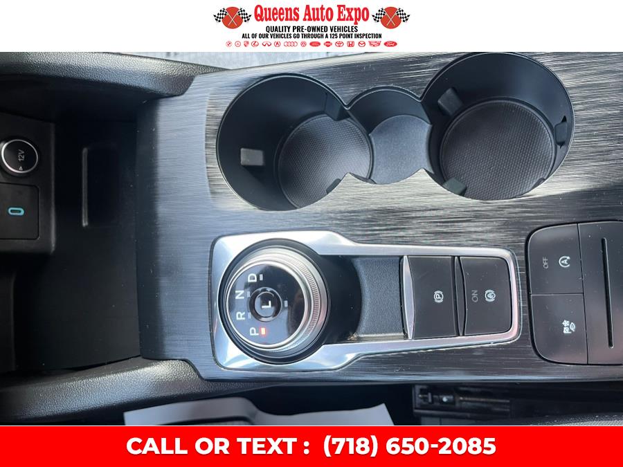 2020 Ford Escape SE AWD, available for sale in Woodside, New York | Queens Auto Expo. Woodside, New York 2020 Ford Escape SE AWD, available for sale in Woodside, New York | Queens Auto Expo. Woodside, New York