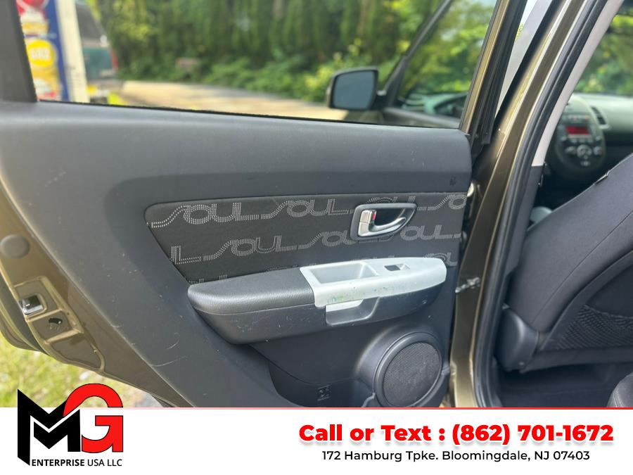 2012 Kia Soul 5dr Wgn Auto !, available for sale in Bloomingdale, New Jersey | MG Enterprise USA. Bloomingdale, New Jersey 2012 Kia Soul 5dr Wgn Auto !, available for sale in Bloomingdale, New Jersey | MG Enterprise USA. Bloomingdale, New Jersey