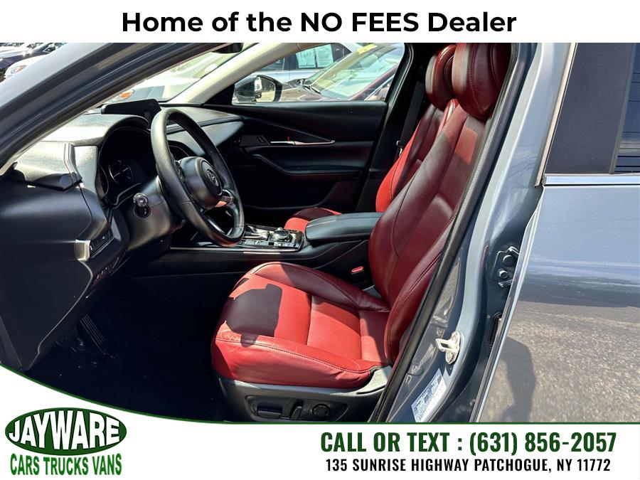 2022 Mazda Cx-30 2.5 S Carbon Edition AWD, available for sale in Patchogue, New York | Jayware Cars Trucks Vans. Patchogue, New York 2022 Mazda Cx-30 2.5 S Carbon Edition AWD, available for sale in Patchogue, New York | Jayware Cars Trucks Vans. Patchogue, New York