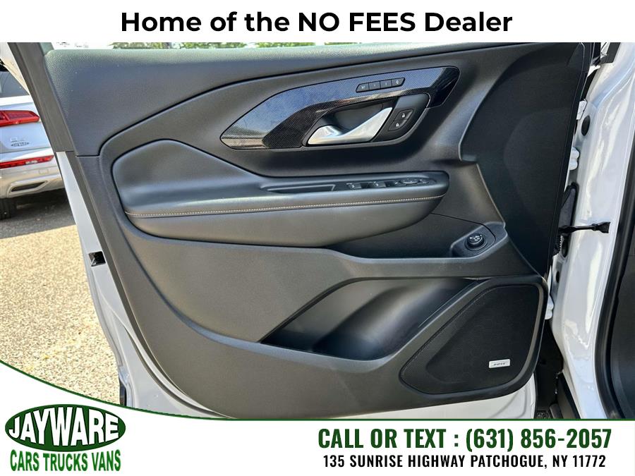 2022 GMC Terrain AWD 4dr AT4, available for sale in Patchogue, New York | Jayware Cars Trucks Vans. Patchogue, New York 2022 GMC Terrain AWD 4dr AT4, available for sale in Patchogue, New York | Jayware Cars Trucks Vans. Patchogue, New York