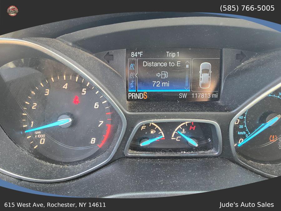 2016 Ford Escape SE Sport Utility 4D, available for sale in Wolcott, New York | Auto Hunter CNY. Wolcott, New York 2016 Ford Escape SE Sport Utility 4D, available for sale in Wolcott, New York | Auto Hunter CNY. Wolcott, New York