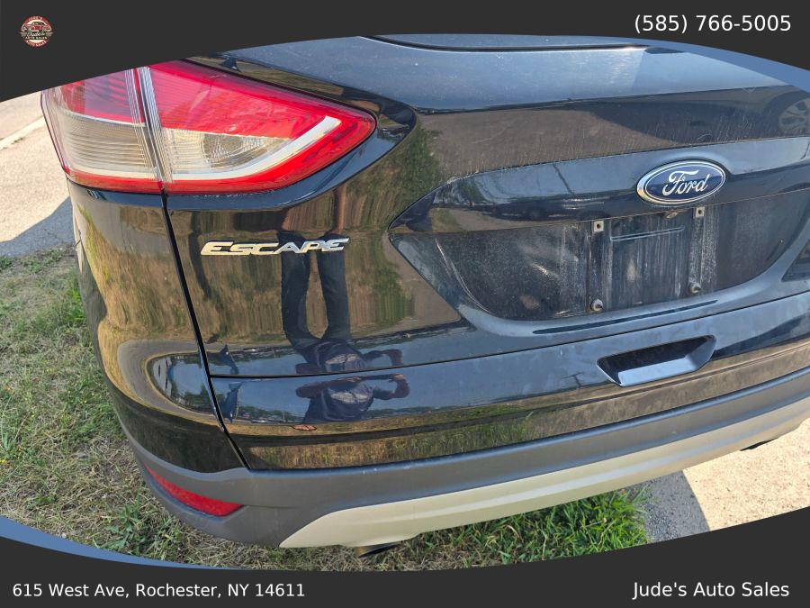 2016 Ford Escape SE Sport Utility 4D, available for sale in Wolcott, New York | Auto Hunter CNY. Wolcott, New York 2016 Ford Escape SE Sport Utility 4D, available for sale in Wolcott, New York | Auto Hunter CNY. Wolcott, New York