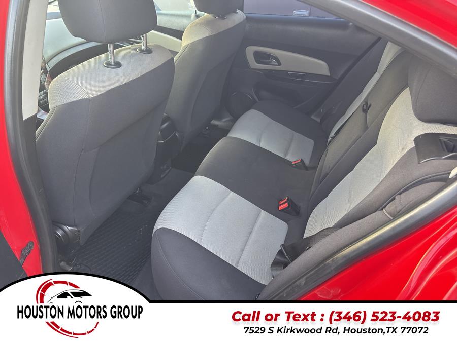 2014 Chevrolet Cruze 4dr Sdn Auto LS, available for sale in Houston, Texas | Houston Motors Group LLC. Houston, Texas 2014 Chevrolet Cruze 4dr Sdn Auto LS, available for sale in Houston, Texas | Houston Motors Group LLC. Houston, Texas