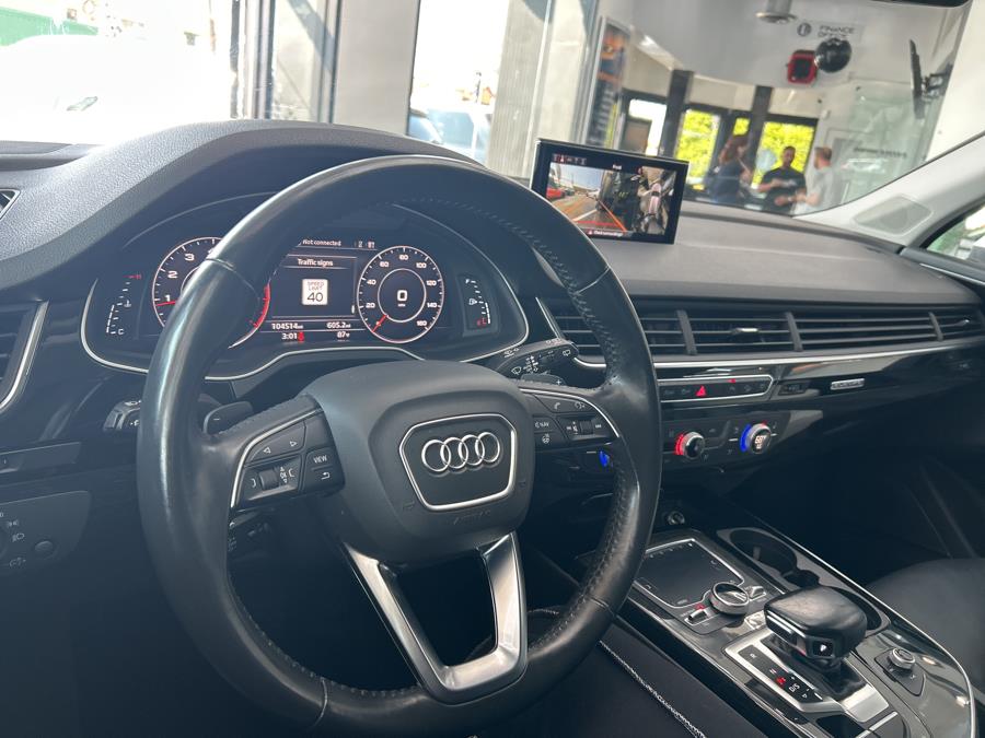2018 Audi Q7 3.0 TFSI Premium Plus, available for sale in Jersey City, New Jersey | Luxe Auto Galleria. Jersey City, New Jersey 2018 Audi Q7 3.0 TFSI Premium Plus, available for sale in Jersey City, New Jersey | Luxe Auto Galleria. Jersey City, New Jersey