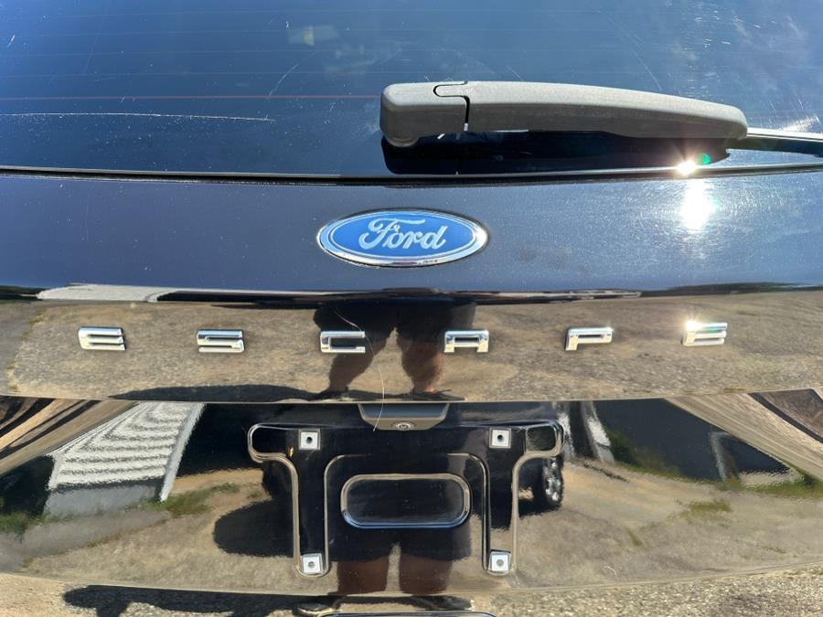 2020 Ford Escape SE AWD, available for sale in Madbury, New Hampshire | AWD Auto Outlet. Madbury, New Hampshire 2020 Ford Escape SE AWD, available for sale in Madbury, New Hampshire | AWD Auto Outlet. Madbury, New Hampshire