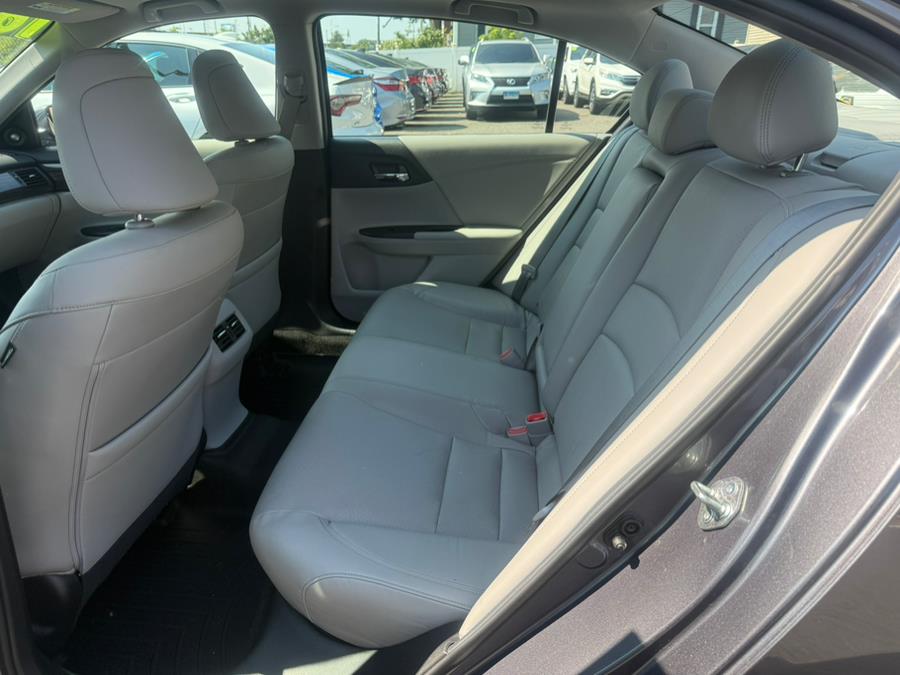 2016 Honda Accord Sedan 4dr V6 Auto EX-L w/Navi & Honda Sensing, available for sale in Hartford, Connecticut | VEB Auto Sales. Hartford, Connecticut 2016 Honda Accord Sedan 4dr V6 Auto EX-L w/Navi & Honda Sensing, available for sale in Hartford, Connecticut | VEB Auto Sales. Hartford, Connecticut