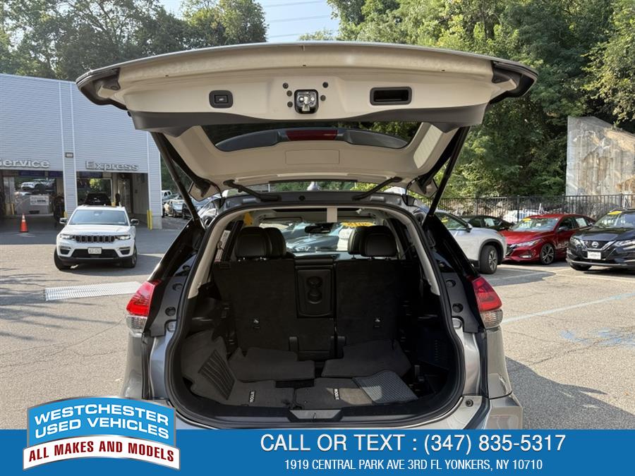 2018 Nissan Rogue SL, available for sale in Yonkers, New York | Apex Westchester Used Vehicles. Yonkers, New York 2018 Nissan Rogue SL, available for sale in Yonkers, New York | Apex Westchester Used Vehicles. Yonkers, New York