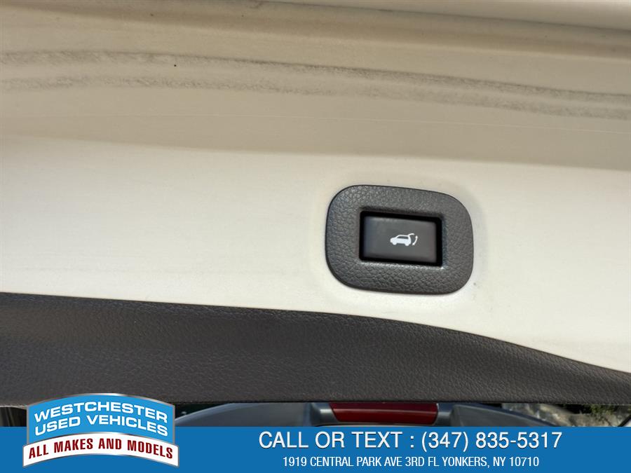 2018 Nissan Rogue SL, available for sale in Yonkers, New York | Apex Westchester Used Vehicles. Yonkers, New York 2018 Nissan Rogue SL, available for sale in Yonkers, New York | Apex Westchester Used Vehicles. Yonkers, New York