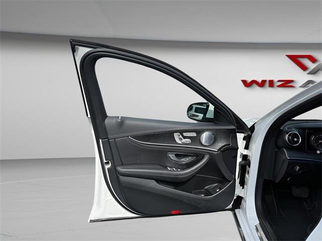 2019 Mercedes-benz E-class E 300, available for sale in Stratford, Connecticut | Wiz Leasing Inc. Stratford, Connecticut 2019 Mercedes-benz E-class E 300, available for sale in Stratford, Connecticut | Wiz Leasing Inc. Stratford, Connecticut