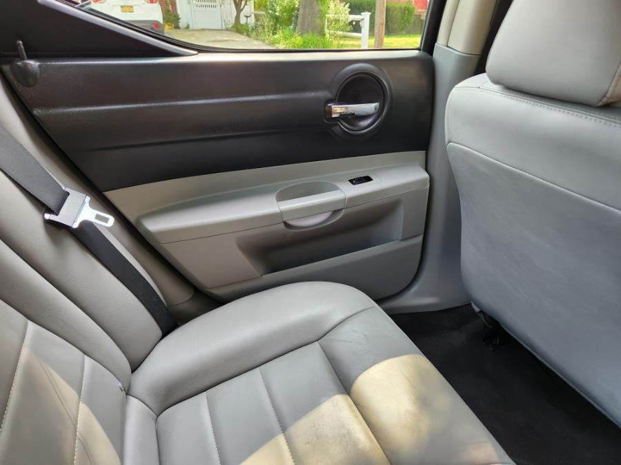 2006 Dodge Charger 4dr Sdn RWD, available for sale in West Babylon, New York | SGM Auto Sales. West Babylon, New York 2006 Dodge Charger 4dr Sdn RWD, available for sale in West Babylon, New York | SGM Auto Sales. West Babylon, New York