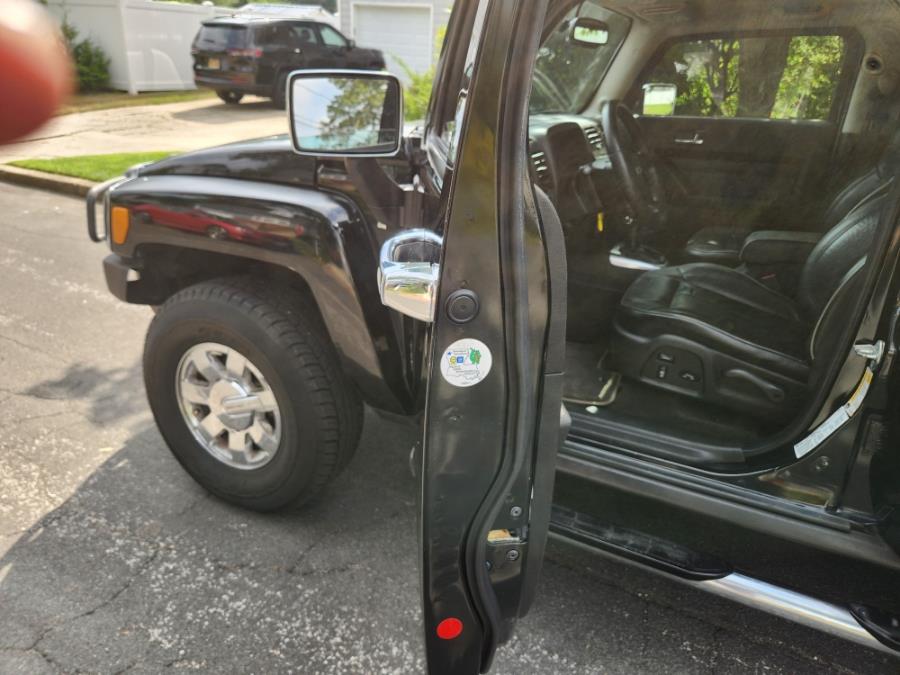 2007 HUMMER H3 4WD 4dr SUV, available for sale in West Babylon, New York | SGM Auto Sales. West Babylon, New York 2007 HUMMER H3 4WD 4dr SUV, available for sale in West Babylon, New York | SGM Auto Sales. West Babylon, New York