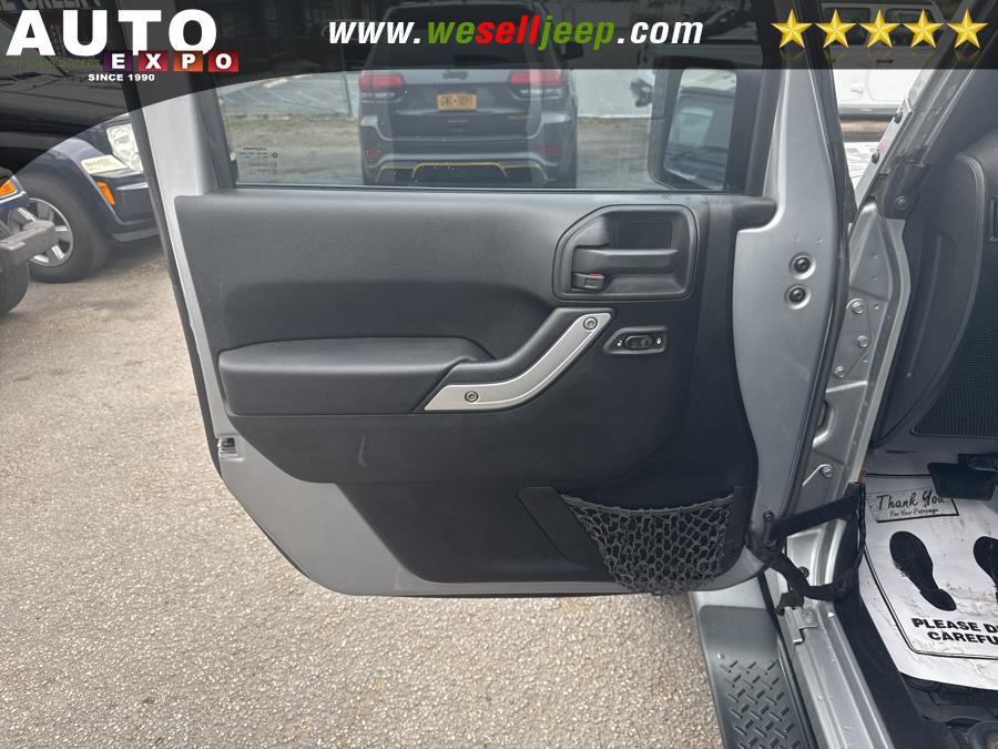 2014 Jeep Wrangler Unlimited 4WD 4dr Sahara, available for sale in Huntington, New York | Auto Expo. Huntington, New York 2014 Jeep Wrangler Unlimited 4WD 4dr Sahara, available for sale in Huntington, New York | Auto Expo. Huntington, New York