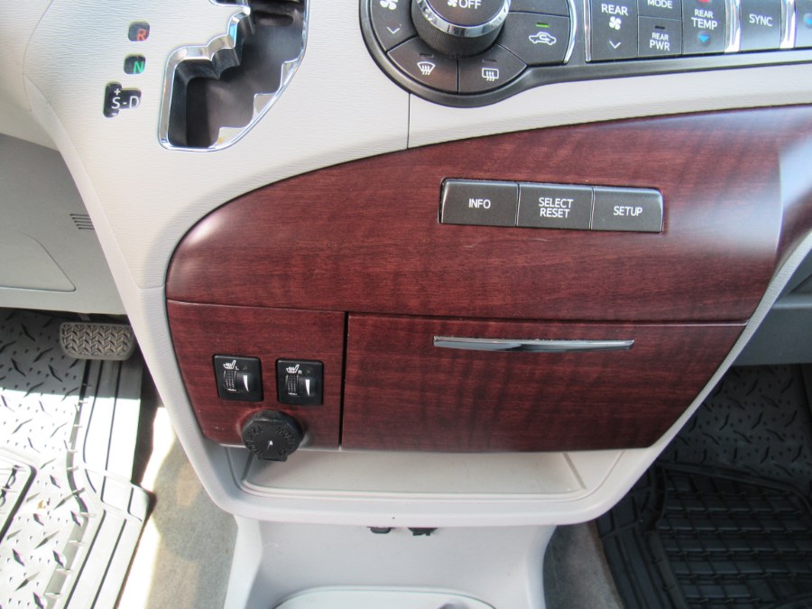 2014 Toyota Sienna XLE, available for sale in Worcester, Massachusetts | Hilario's Auto Sales Inc.. Worcester, Massachusetts 2014 Toyota Sienna XLE, available for sale in Worcester, Massachusetts | Hilario's Auto Sales Inc.. Worcester, Massachusetts