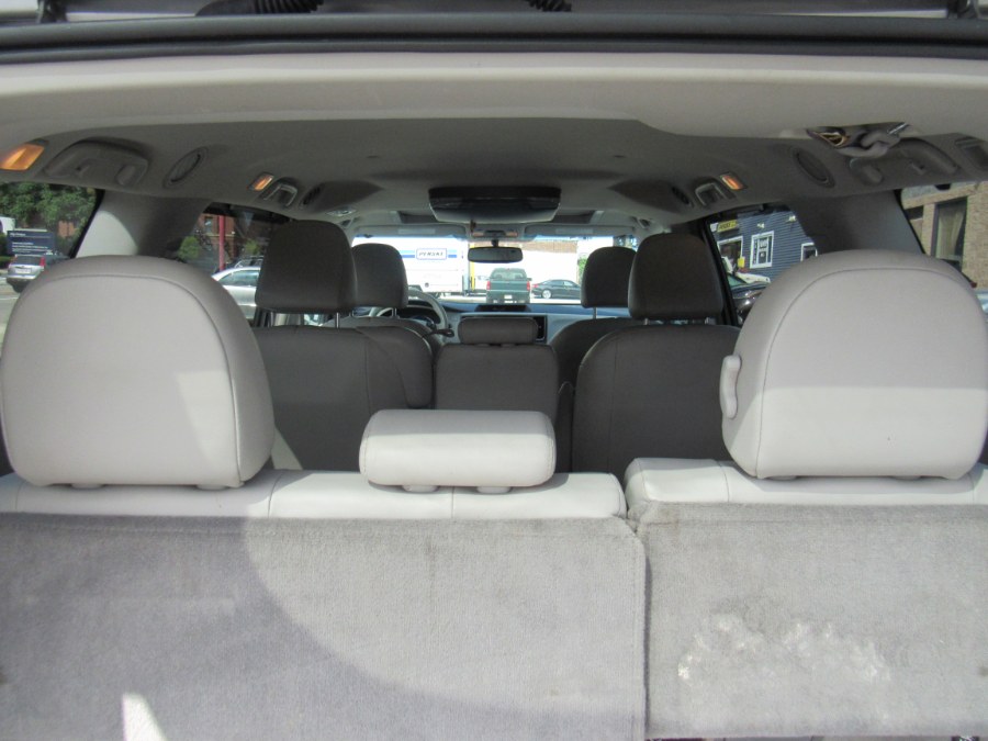 2014 Toyota Sienna XLE, available for sale in Worcester, Massachusetts | Hilario's Auto Sales Inc.. Worcester, Massachusetts 2014 Toyota Sienna XLE, available for sale in Worcester, Massachusetts | Hilario's Auto Sales Inc.. Worcester, Massachusetts