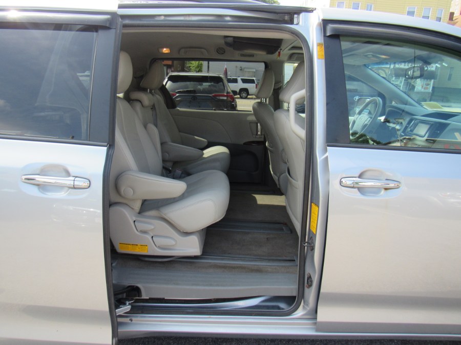 2014 Toyota Sienna XLE, available for sale in Worcester, Massachusetts | Hilario's Auto Sales Inc.. Worcester, Massachusetts 2014 Toyota Sienna XLE, available for sale in Worcester, Massachusetts | Hilario's Auto Sales Inc.. Worcester, Massachusetts