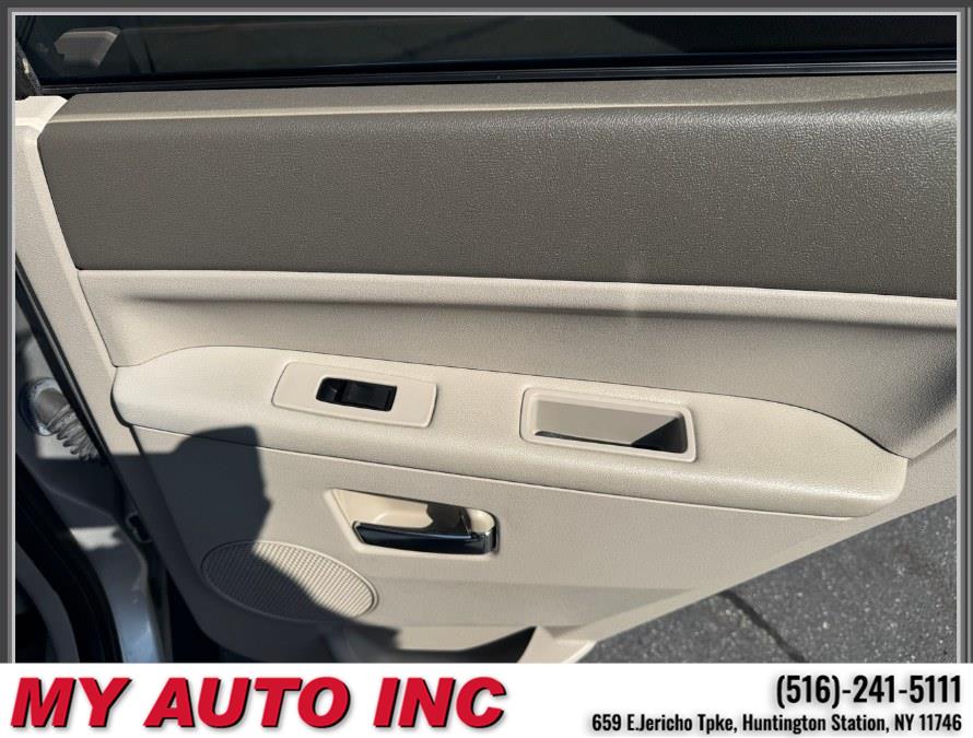 2005 Jeep Grand Cherokee 4dr Limited 4WD, available for sale in Huntington Station, New York | My Auto Inc.. Huntington Station, New York 2005 Jeep Grand Cherokee 4dr Limited 4WD, available for sale in Huntington Station, New York | My Auto Inc.. Huntington Station, New York