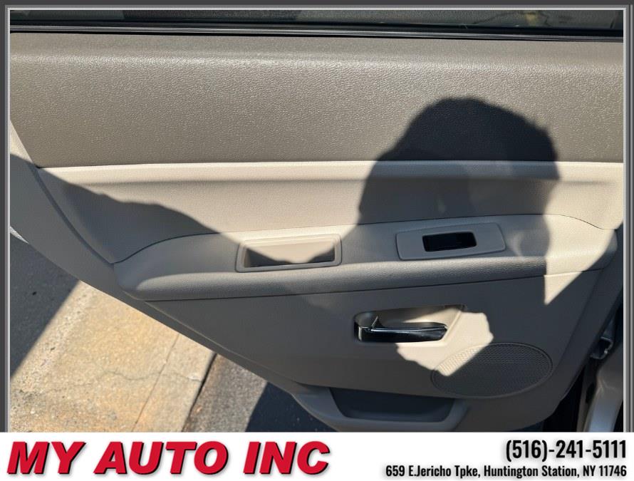 2005 Jeep Grand Cherokee 4dr Limited 4WD, available for sale in Huntington Station, New York | My Auto Inc.. Huntington Station, New York 2005 Jeep Grand Cherokee 4dr Limited 4WD, available for sale in Huntington Station, New York | My Auto Inc.. Huntington Station, New York