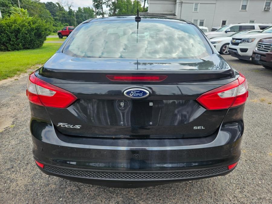 2012 Ford Focus 4dr Sdn SEL Leather & Sunroof, available for sale in East Windsor, Connecticut | Toro Auto. East Windsor, Connecticut 2012 Ford Focus 4dr Sdn SEL Leather & Sunroof, available for sale in East Windsor, Connecticut | Toro Auto. East Windsor, Connecticut