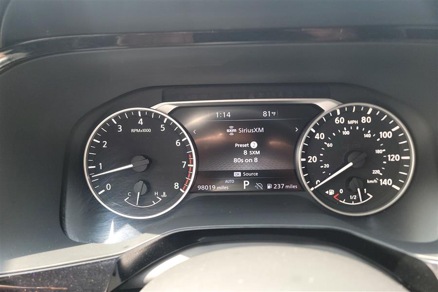 2023 Nissan Pathfinder SL photo 16