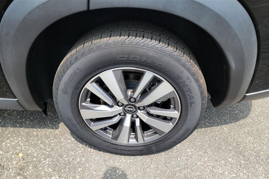 2023 Nissan Pathfinder SL photo 26