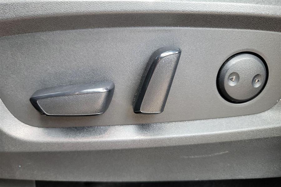 2023 Nissan Pathfinder SL photo 38