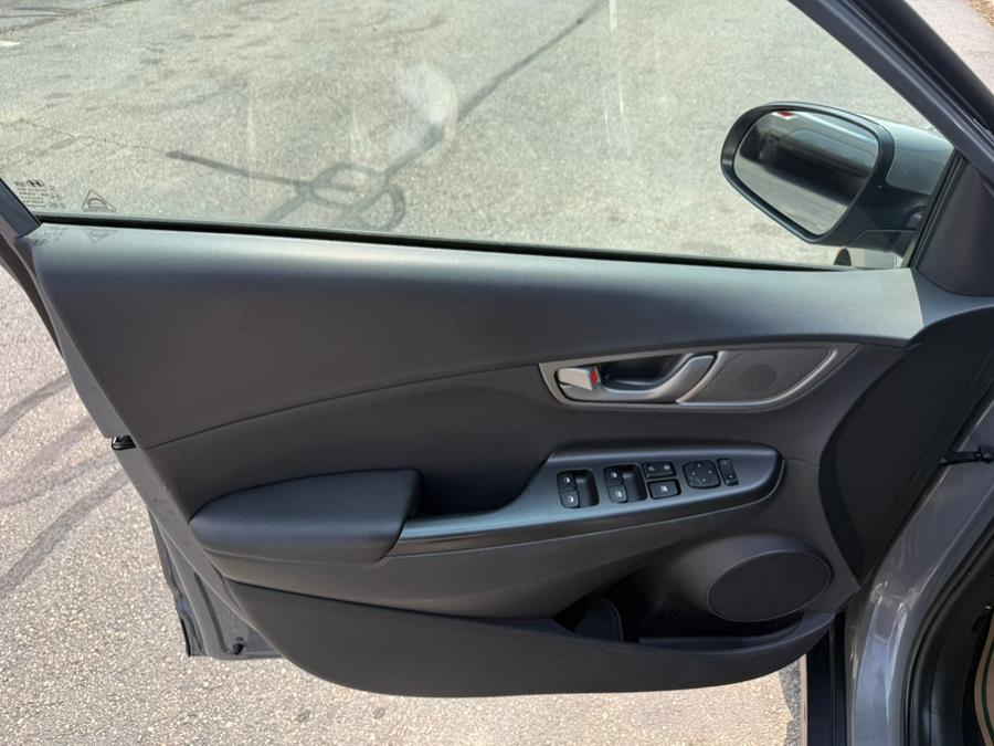 2021 Hyundai Kona Electric Limited FWD, available for sale in East Windsor, Connecticut | Century Auto And Truck. East Windsor, Connecticut 2021 Hyundai Kona Electric Limited FWD, available for sale in East Windsor, Connecticut | Century Auto And Truck. East Windsor, Connecticut