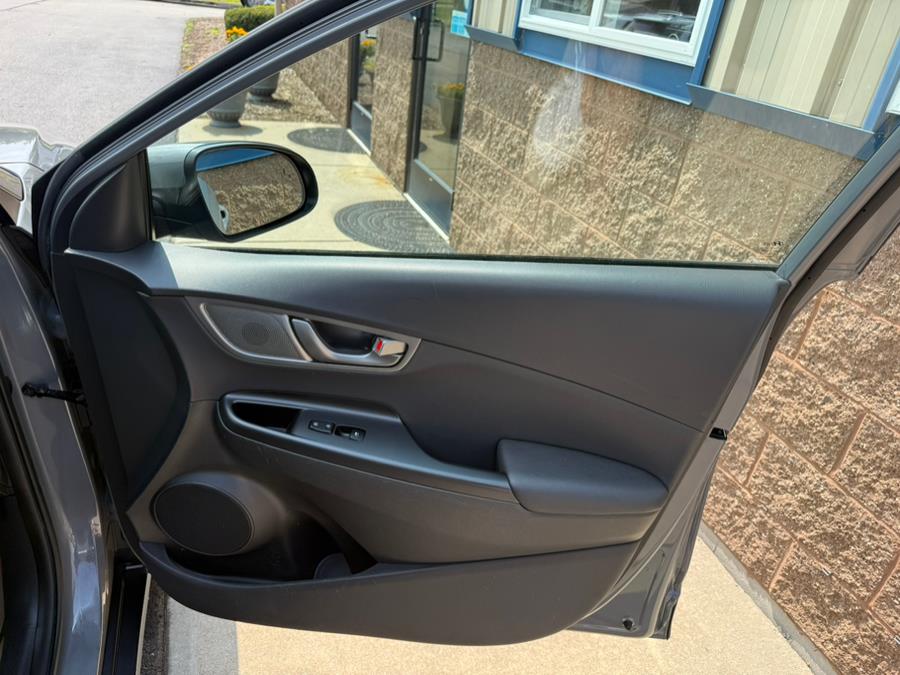 2021 Hyundai Kona Electric Limited FWD, available for sale in East Windsor, Connecticut | Century Auto And Truck. East Windsor, Connecticut 2021 Hyundai Kona Electric Limited FWD, available for sale in East Windsor, Connecticut | Century Auto And Truck. East Windsor, Connecticut
