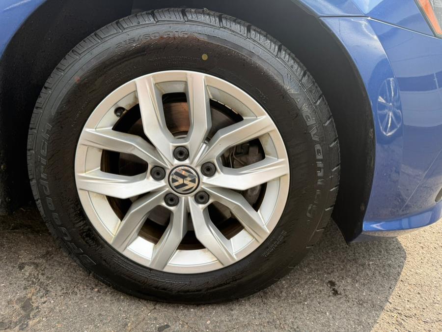 2017 Volkswagen Passat 1.8T S Auto, available for sale in Manchester, Connecticut | Carsonmain LLC. Manchester, Connecticut 2017 Volkswagen Passat 1.8T S Auto, available for sale in Manchester, Connecticut | Carsonmain LLC. Manchester, Connecticut