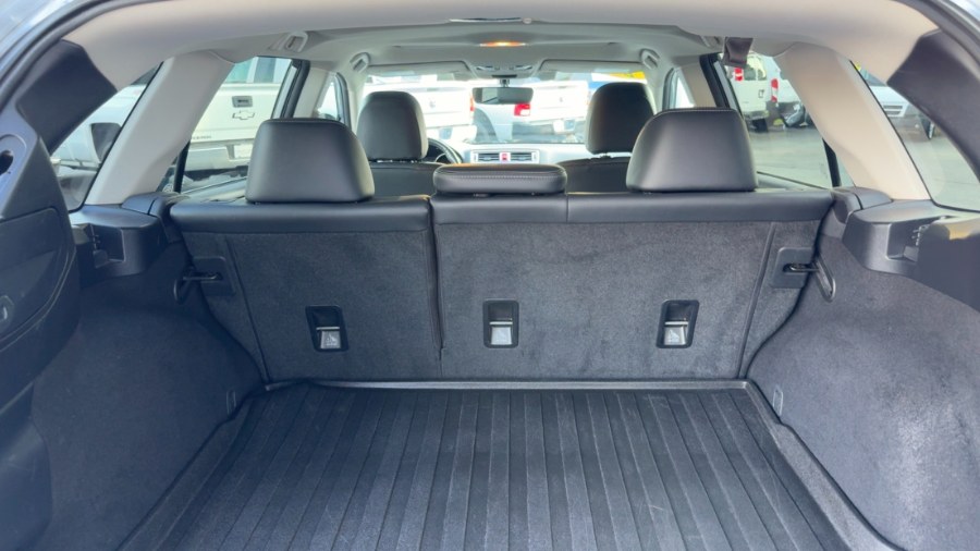 2017 Subaru Outback 2.5i Limited, available for sale in Waterbury, Connecticut | West End Automotive Center. Waterbury, Connecticut 2017 Subaru Outback 2.5i Limited, available for sale in Waterbury, Connecticut | West End Automotive Center. Waterbury, Connecticut