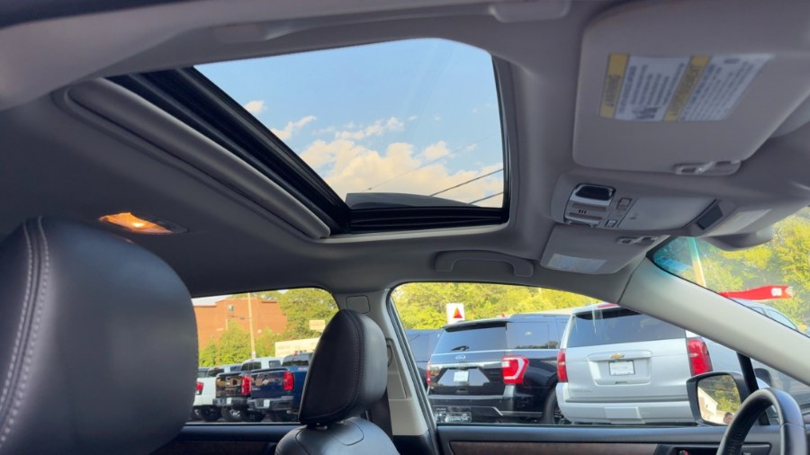 2017 Subaru Outback 2.5i Limited, available for sale in Waterbury, Connecticut | West End Automotive Center. Waterbury, Connecticut 2017 Subaru Outback 2.5i Limited, available for sale in Waterbury, Connecticut | West End Automotive Center. Waterbury, Connecticut