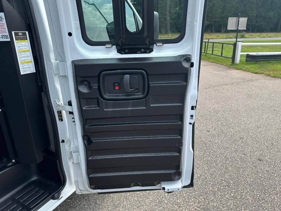 2021 Chevrolet Express Cargo Van RWD 2500 135", available for sale in South Windsor, Connecticut | Mike And Tony Auto Sales, Inc. South Windsor, Connecticut 2021 Chevrolet Express Cargo Van RWD 2500 135", available for sale in South Windsor, Connecticut | Mike And Tony Auto Sales, Inc. South Windsor, Connecticut