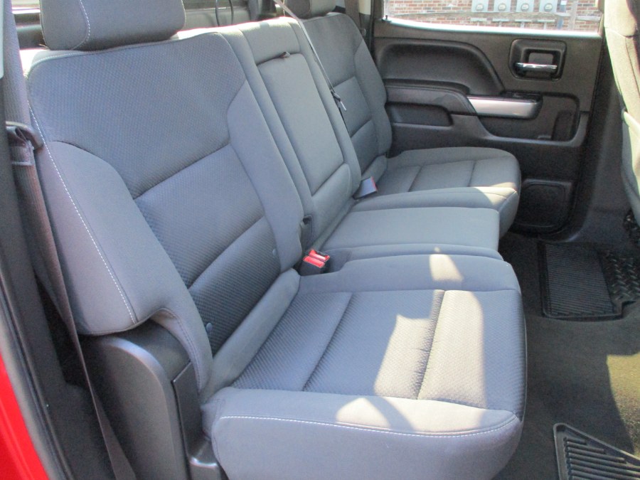 2017 Chevrolet Silverado 1500 4WD Crew Cab 143.5" LT w/2LT, available for sale in Suffield, Connecticut | Suffield Auto LLC. Suffield, Connecticut 2017 Chevrolet Silverado 1500 4WD Crew Cab 143.5" LT w/2LT, available for sale in Suffield, Connecticut | Suffield Auto LLC. Suffield, Connecticut