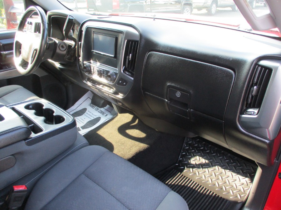 2017 Chevrolet Silverado 1500 4WD Crew Cab 143.5" LT w/2LT, available for sale in Suffield, Connecticut | Suffield Auto LLC. Suffield, Connecticut 2017 Chevrolet Silverado 1500 4WD Crew Cab 143.5" LT w/2LT, available for sale in Suffield, Connecticut | Suffield Auto LLC. Suffield, Connecticut