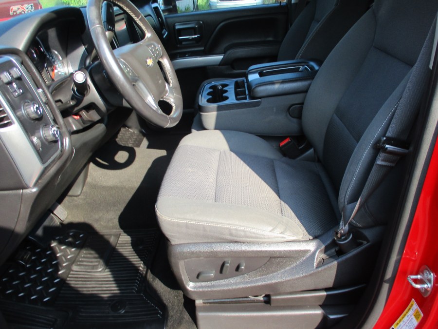 2017 Chevrolet Silverado 1500 4WD Crew Cab 143.5" LT w/2LT, available for sale in Suffield, Connecticut | Suffield Auto LLC. Suffield, Connecticut 2017 Chevrolet Silverado 1500 4WD Crew Cab 143.5" LT w/2LT, available for sale in Suffield, Connecticut | Suffield Auto LLC. Suffield, Connecticut