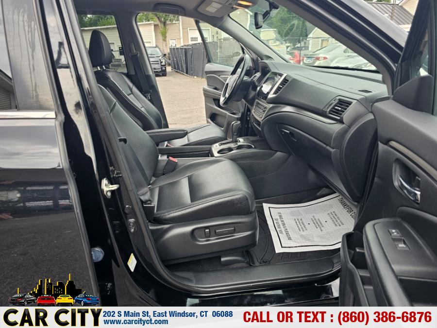 2016 Honda Pilot AWD 4dr EX-L, available for sale in East Windsor, Connecticut | Car City LLC. East Windsor, Connecticut 2016 Honda Pilot AWD 4dr EX-L, available for sale in East Windsor, Connecticut | Car City LLC. East Windsor, Connecticut