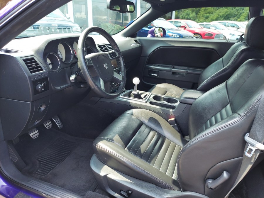 2010 Dodge Challenger 2dr Cpe R/T, available for sale in East Windsor, Connecticut | United Auto Sales of E Windsor, Inc. East Windsor, Connecticut 2010 Dodge Challenger 2dr Cpe R/T, available for sale in East Windsor, Connecticut | United Auto Sales of E Windsor, Inc. East Windsor, Connecticut