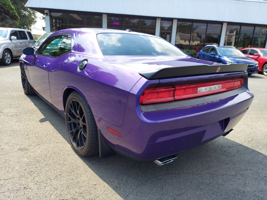 2010 Dodge Challenger 2dr Cpe R/T, available for sale in East Windsor, Connecticut | United Auto Sales of E Windsor, Inc. East Windsor, Connecticut 2010 Dodge Challenger 2dr Cpe R/T, available for sale in East Windsor, Connecticut | United Auto Sales of E Windsor, Inc. East Windsor, Connecticut