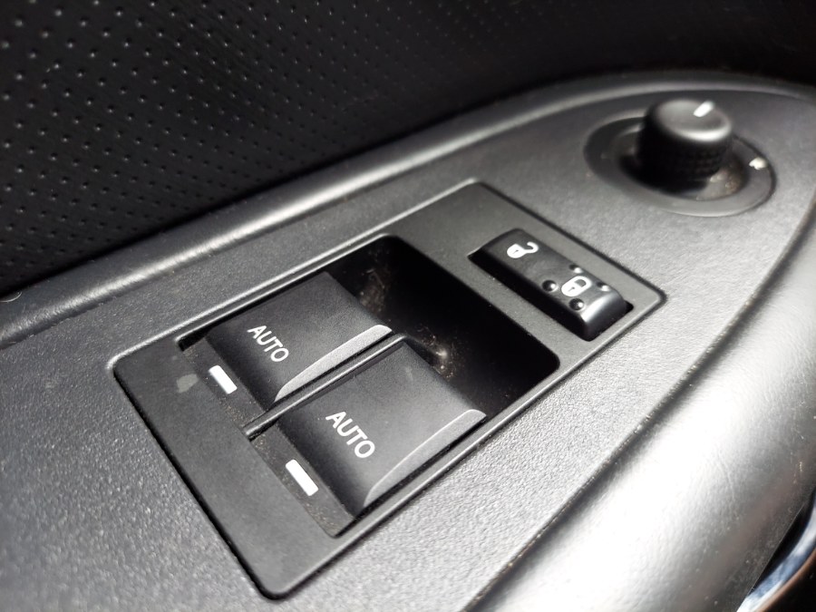 2010 Dodge Challenger 2dr Cpe R/T, available for sale in East Windsor, Connecticut | United Auto Sales of E Windsor, Inc. East Windsor, Connecticut 2010 Dodge Challenger 2dr Cpe R/T, available for sale in East Windsor, Connecticut | United Auto Sales of E Windsor, Inc. East Windsor, Connecticut